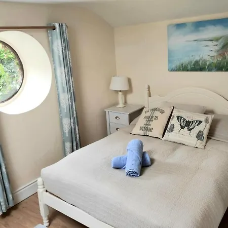 The Coach House Douglas Holiday home Cork